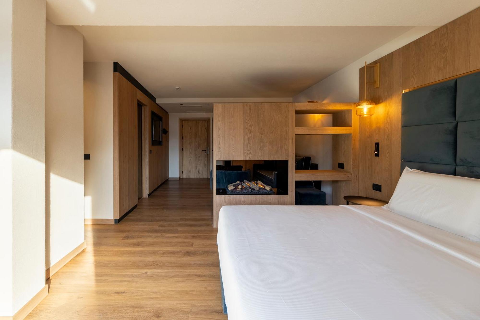 Hotel Nordik Adults Only - Over 14 Andalo Exteriör bild