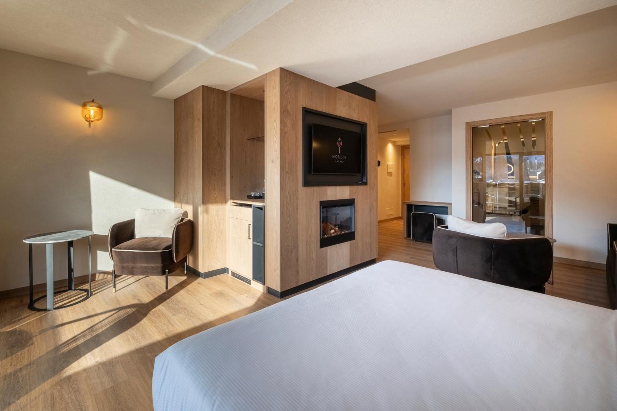 Hotel Nordik Adults Only - Over 14 Andalo Exteriör bild